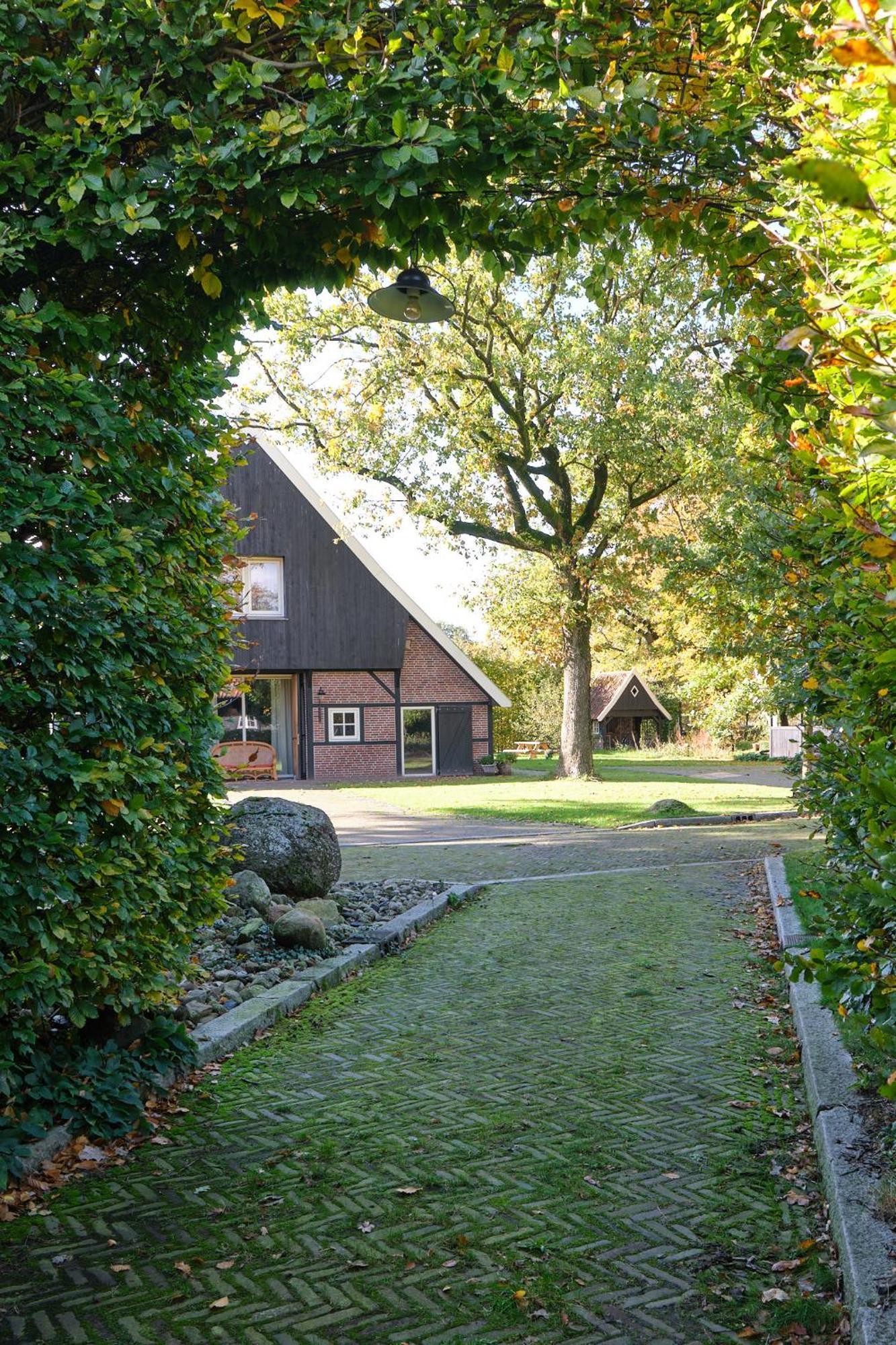 Loosan Lodges Gastenhuis Reutum Exterior photo