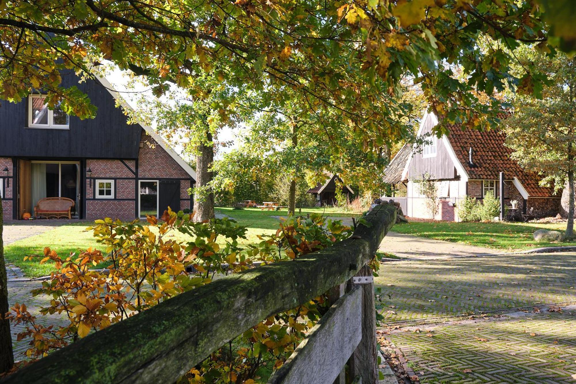Loosan Lodges Gastenhuis Reutum Exterior photo