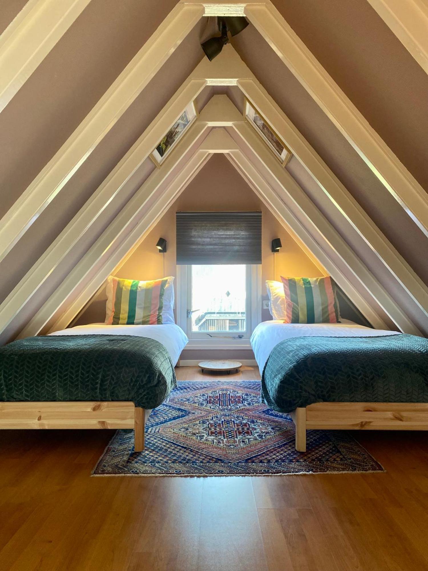 Loosan Lodges Gastenhuis Reutum Exterior photo